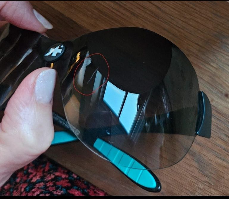 Used Assos zegho sunglasses bike — image 3 of 6