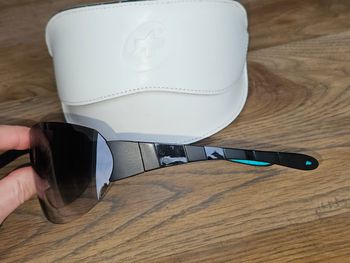 Used Assos zegho sunglasses bike — image 5 of 6