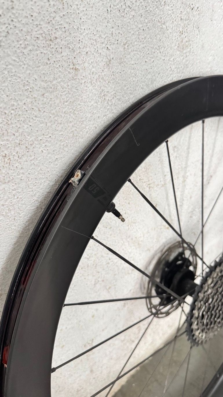 Used Cadex Ultra 50 2024 bike — image 5 of 5