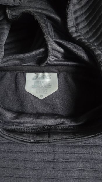 Used Asics Running Hoodie S.S bike — image 4 of 5