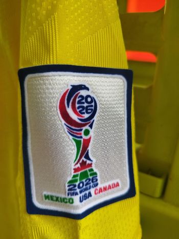 Used Nike maillot du Brésil 2026 bike — image 5 of 7