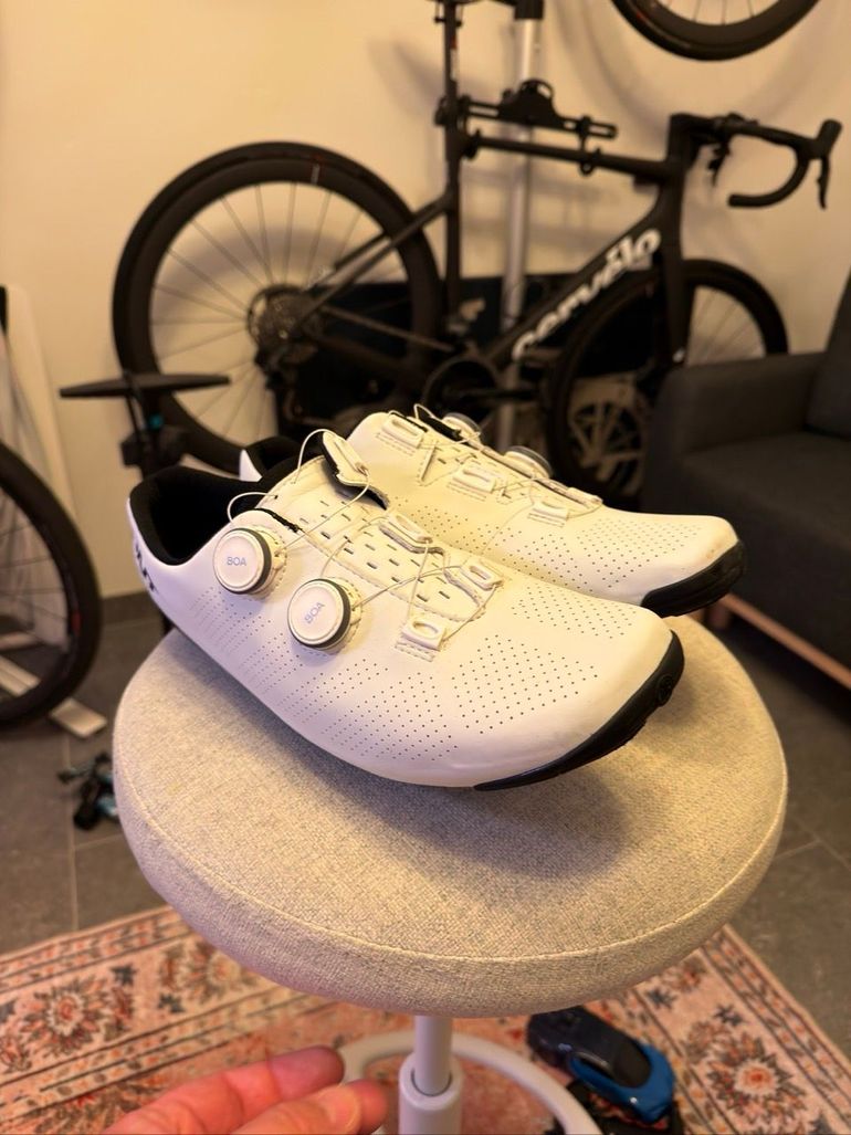 Used Bont Riot+ 24 BOA Wide White EU 48(305) 2026 bike — image 1 of 14