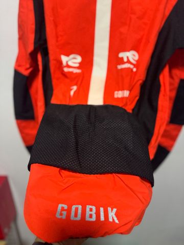 Gebrauchtes Gobik Exo Team Ineos rainJacket windstopper 2026 bike — Bild 6 von 8