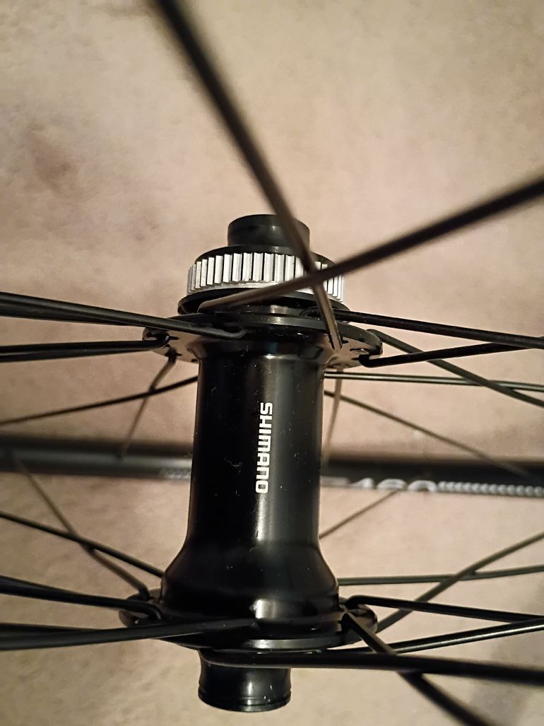 Used Dt Swiss R460db 700C bike — image 9 of 12