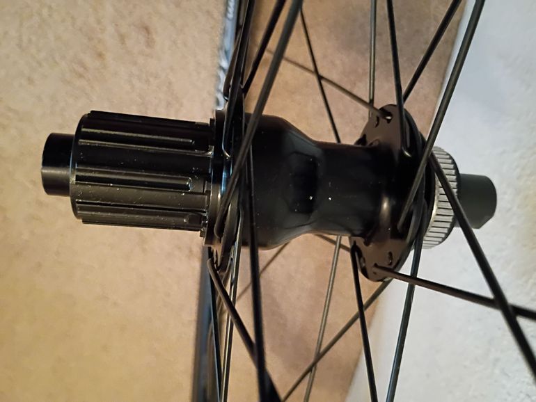 Used Dt Swiss R460db 700C bike — image 6 of 12