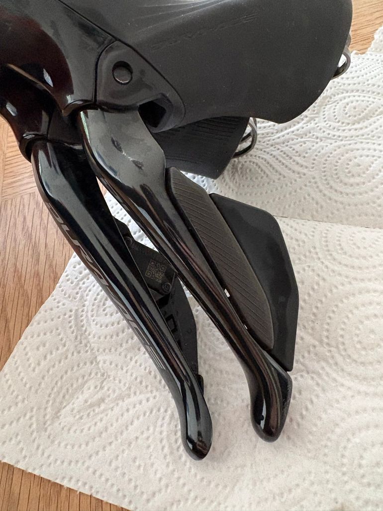 Used Shimano DURA ACE Di2 ST-R9270 2x12-speed STI Dual Control Set 2024 bike — image 2 of 5