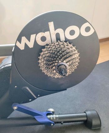 Used Wahoo Kickr V5 2022 bike — image 4 of 5