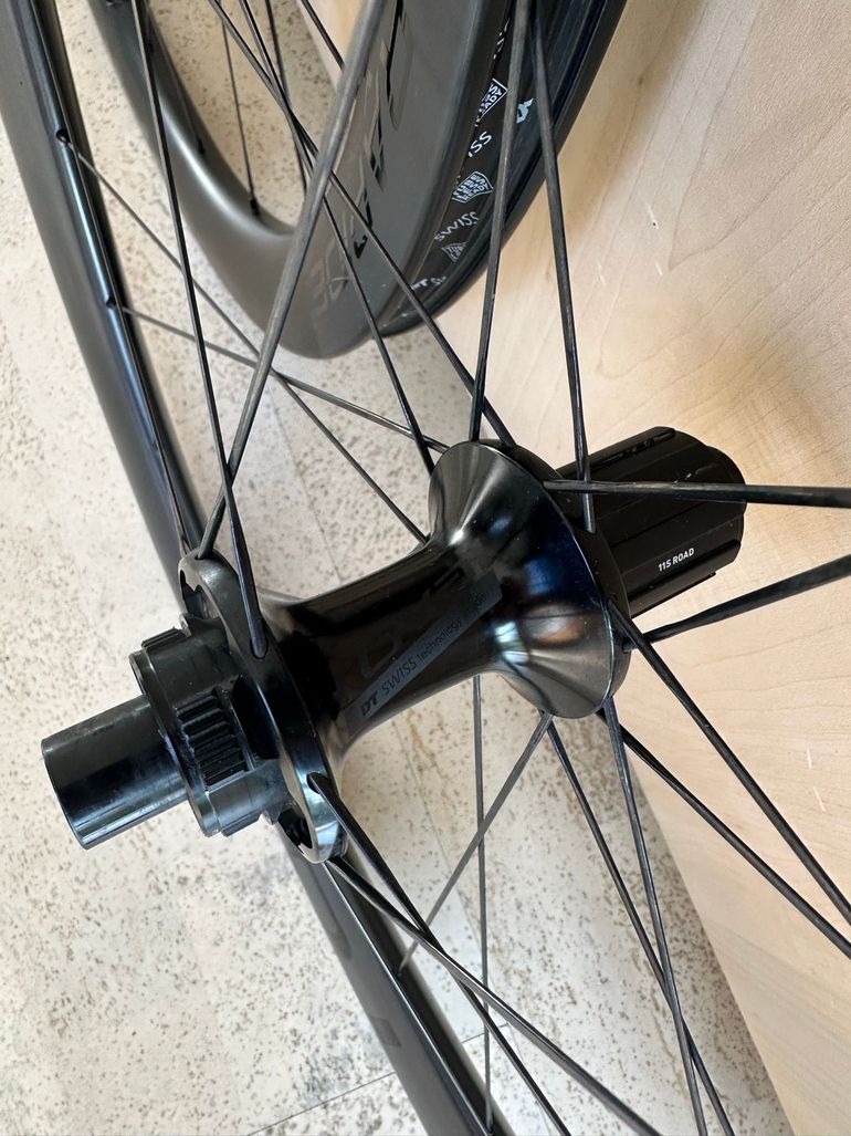 Used Roval Rapide CLX II 2025 bike — image 4 of 20