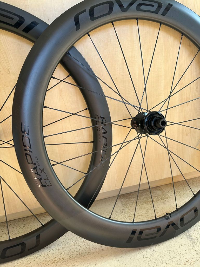 Used Roval Rapide CLX II 2025 bike — image 8 of 20