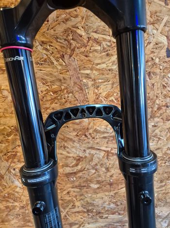 Used RockShox Lyrik 29'' 160mm bike — image 4 of 5