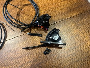 Used Shimano 105 Disc R7120 12 Speed 2025 bike — image 7 of 9