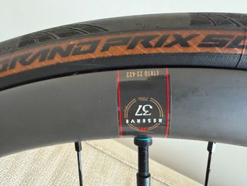 Used Reserve Wheelset 2024 bike — image 4 of 5