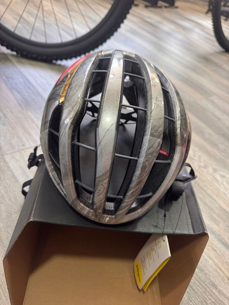 Used S-Works Prevail 3 L LTD Helmet 2026 bike — image 2 of 4