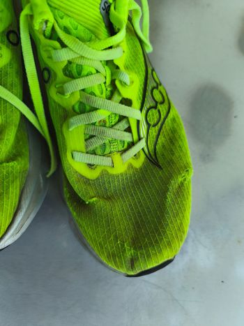 Used Saucony Kinvara 16 2025 bike — image 3 of 9