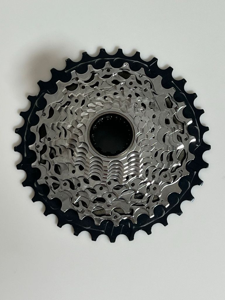 Used Sram Force AXS Cassette 10-33 bike — image 2 of 3