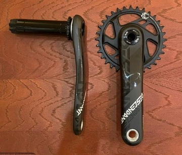 Używany Truvativ Descendant Carbon Eagle DUB Boost Crankset 32T Drivetrain & Pedals
