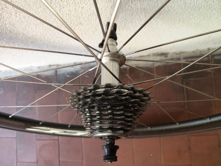 Used Zipp 404 bike — image 4 of 5