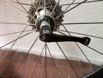 Used Zipp 404 bike — image 8 of 10