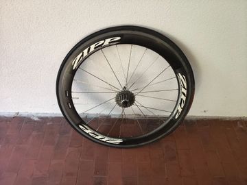 Used Zipp 404 bike — image 3 of 8