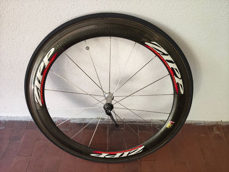 Used Zipp 404 bike — image 3 of 5