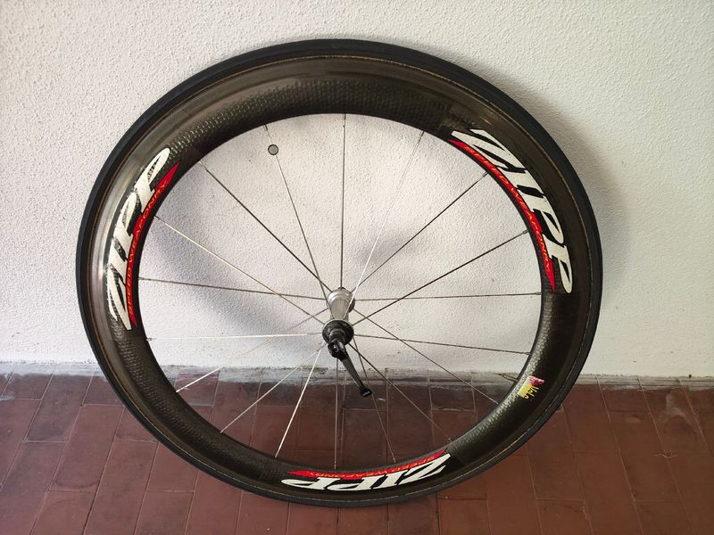 Used Zipp 404 bike — image 2 of 8