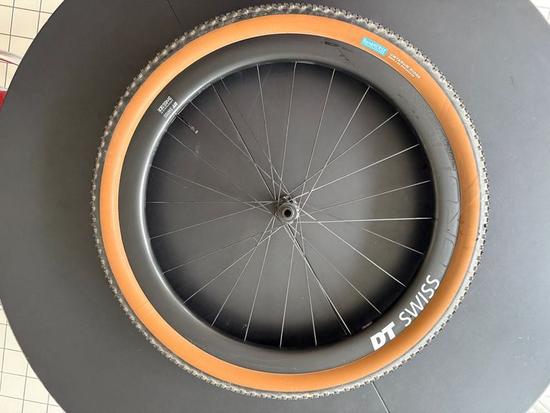Used Dt Swiss GRC 1400 Spline 650b Laufräder 2022 bike — image 2 of 11
