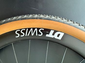 Used Dt Swiss GRC 1400 Spline 650b Laufräder 2022 bike — image 8 of 11