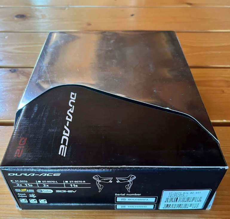 Used Shimano Dura-Ace Di2 ST-9070 2x11-speed bike — image 7 of 8