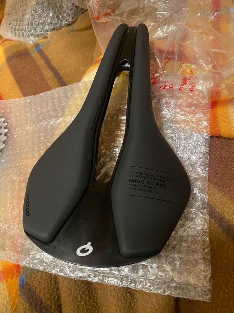 Used Prologo Nago R4 PAS Saddle 2026 bike — image 2 of 4