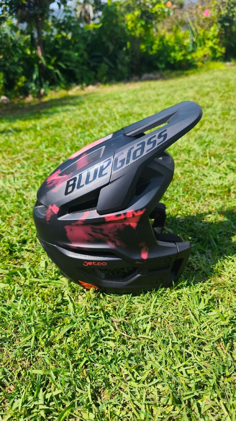 Used Bluegrass Jetro MIPS Helmet bike — image 1 of 5
