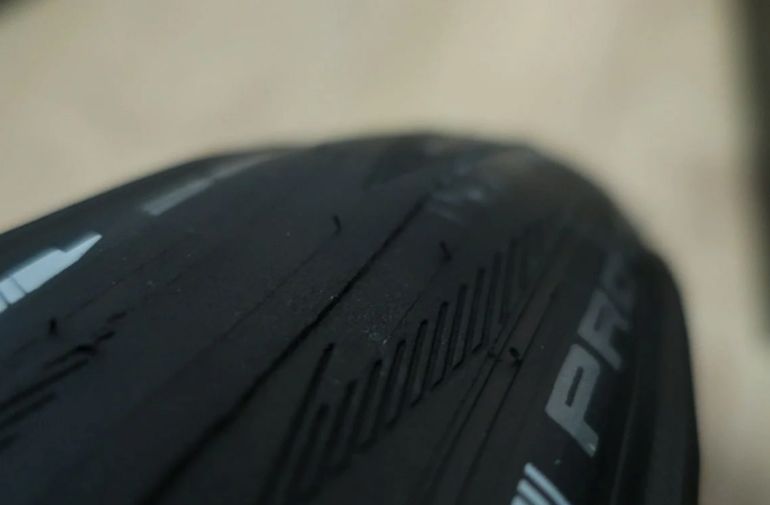 Used Schwalbe Pro One Evo MicroSkin TLE tyre 650B x 25 2025 bike — image 4 of 7