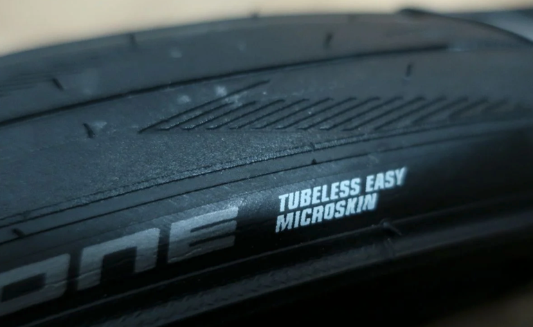 Used Schwalbe Pro One Evo MicroSkin TLE tyre 650B x 25 2025 bike — image 6 of 7
