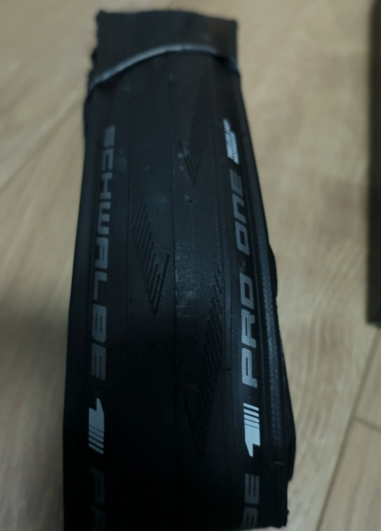 Used Schwalbe Pro One Evo MicroSkin TLE tyre 650B x 25 2025 bike — image 2 of 7