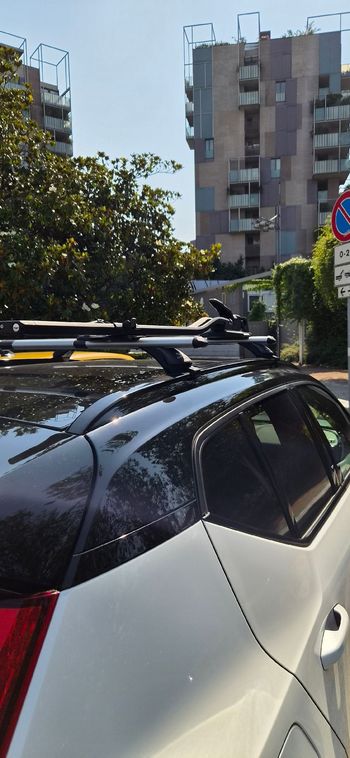 Used Thule Porta bici Top Ride con barre per Volvo XC40 2024 bike