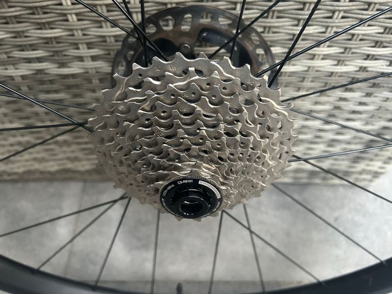 Used Bontrager Paradigm Comp 25 bike — image 3 of 5