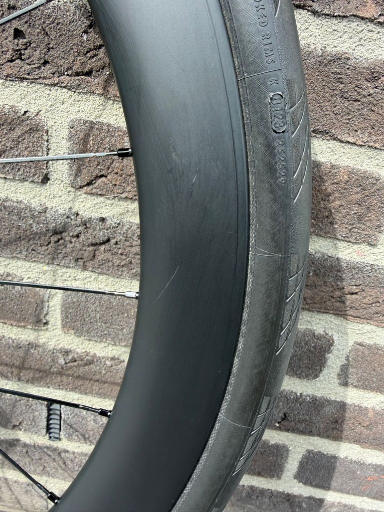Used Shimano DURA-ACE C60 Tubeless Disc Brake Rear Wheel 2024 bike — image 3 of 6
