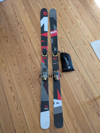 Used Volkl Mantra 184cm Tourenski mit Bindung und Fellen bike