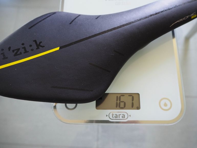 Used Fizik Arione 00 Carbon Saddle bike — image 5 of 5