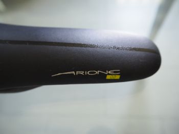 Used Fizik Arione 00 Carbon Saddle bike — image 2 of 5