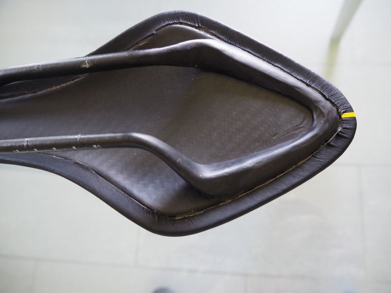 Used Fizik Arione 00 Carbon Saddle bike — image 4 of 5