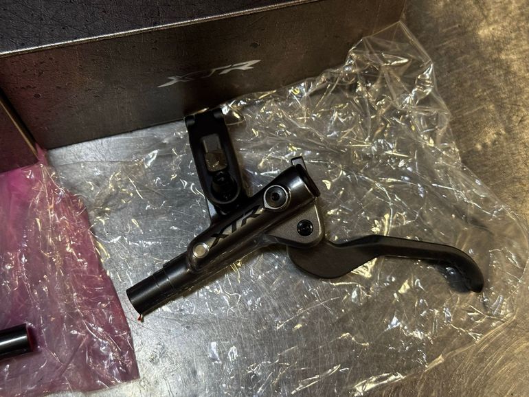 Used Shimano XTR M9100 Brake Lever 2026 bike — image 3 of 6
