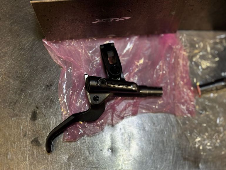 Used Shimano XTR M9100 Brake Lever 2026 bike — image 2 of 6