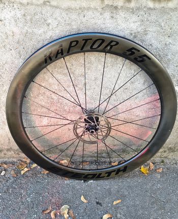 Used Stealth Raptor 55 Carbon Disc WheelsetTubeless Ready Shimano bike — image 4 of 6
