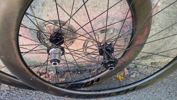 Used Stealth Raptor 55 Carbon Disc WheelsetTubeless Ready Shimano bike — image 2 of 6