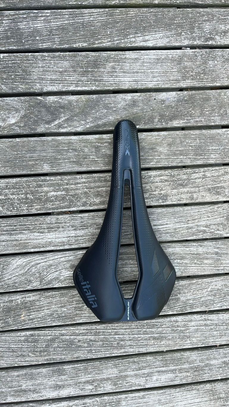Used Selle Italia X-LR Kit Carbonio Superflow L3 bike — image 3 of 5