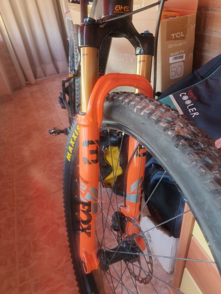 Used Fox Factory kashima bike — image 2 of 2