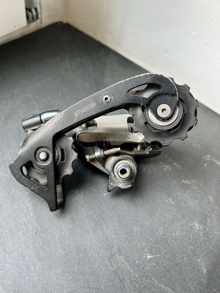Used Sram Force 22 WiFLi Rear Derailleur Medium Cage 2018 bike — image 4 of 6