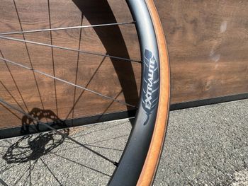 Used EXTRALITE HyperGravel HC Carbon Gravel/Road Laufradsatz 2024 bike — image 2 of 8