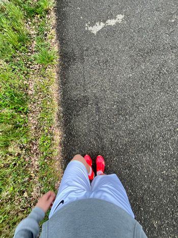 Used Nike ZoomX Vaporfly 4 – Bright Crimson / Mint Foam – Size EU 44 2025 bike — image 3 of 3