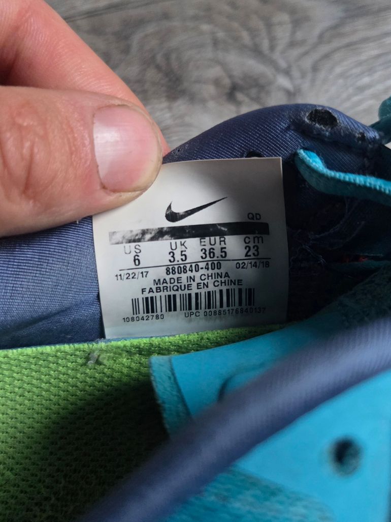Used Nike Free Run Running Shoes 36.5 bike — image 3 of 4